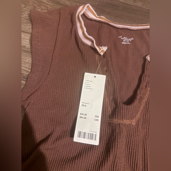 Out from under NWT top - Picture 3 of 4